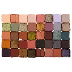 Ultimate Utopia 40 Pan Palette 9 Ultimate Utopia 40 Pan Palette -Auline Makeup NYX PMU Makeup Eye ULTIMATE UTOPIA SHADOW PALETTE Shadow Palette Ultimate Utopia UUSP01 000 0800897206376 Swatch
